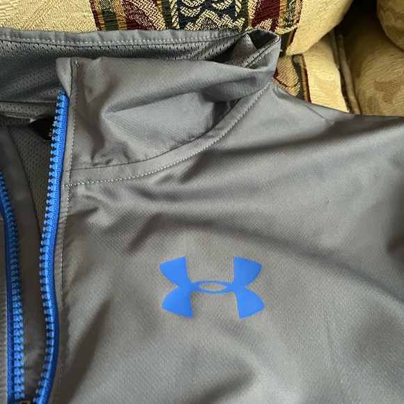 Under Armour boys Windbreaker in blue and gray, half zip with elastic waist - Picture 5 of 16